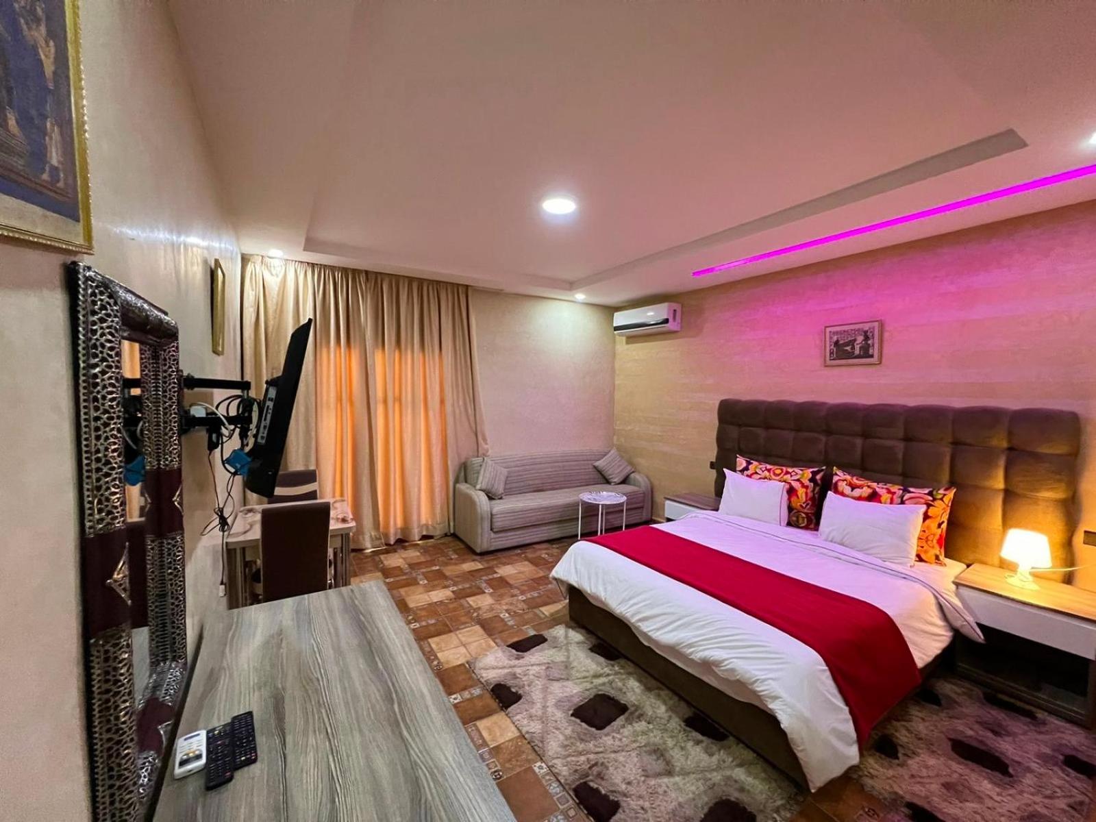 hotel room