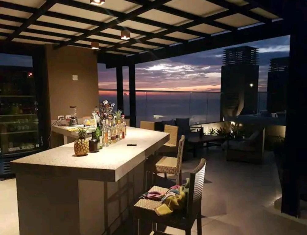 Apartamento con hermosa vista y frente a la playa
