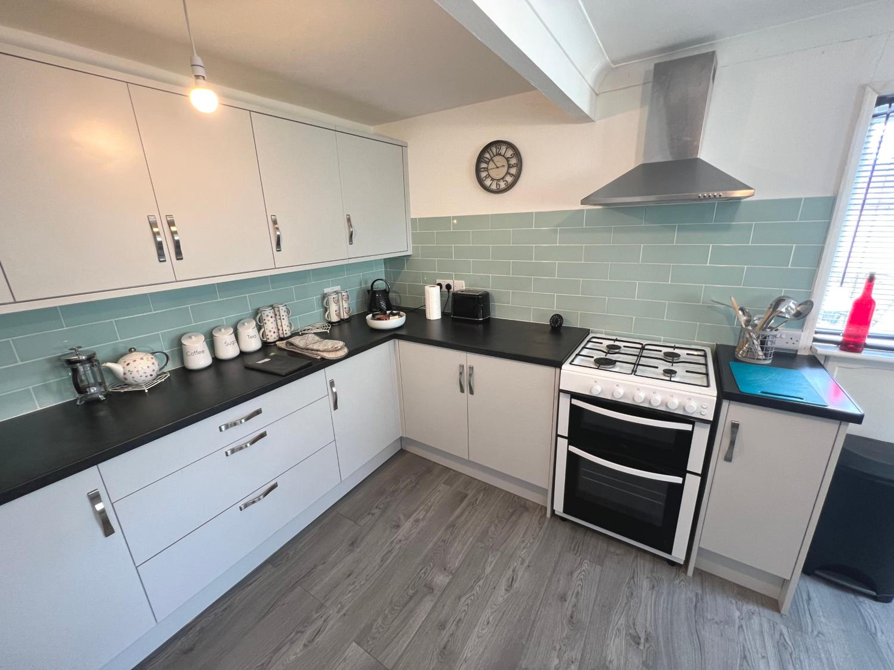 Sunrise Bay 3 Bedroom House AR20 Sandown Isle of Wight view 3