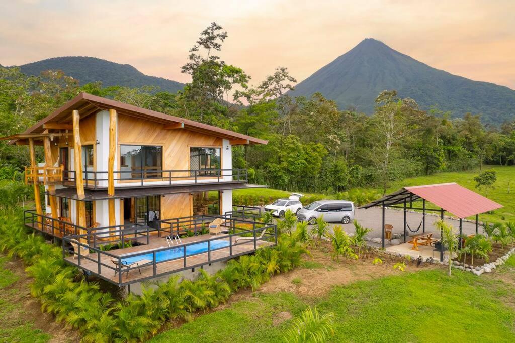 Two Volcanoes Villa Fortuna