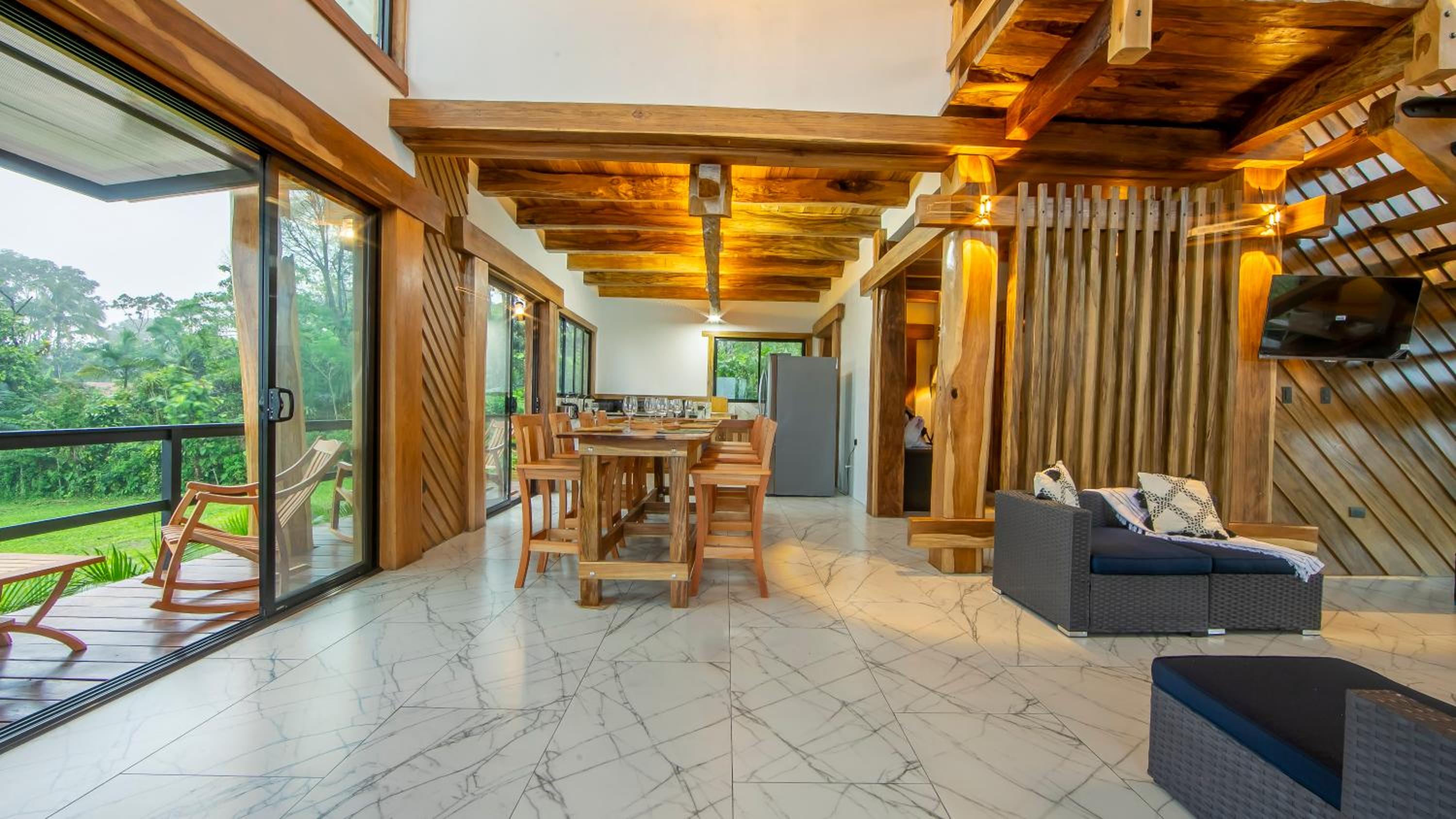 Two Volcanoes Villa Fortuna