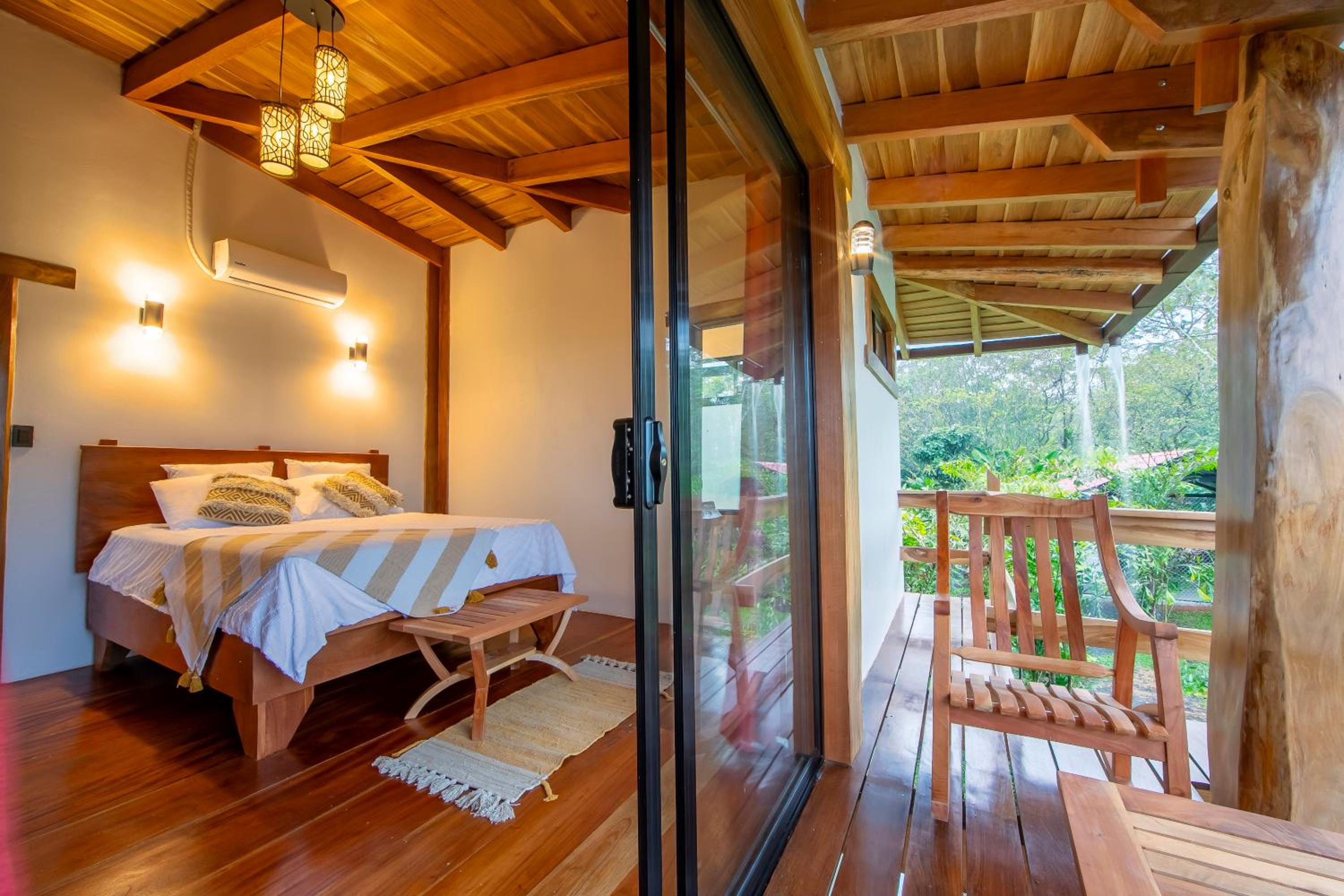 Two Volcanoes Villa Fortuna