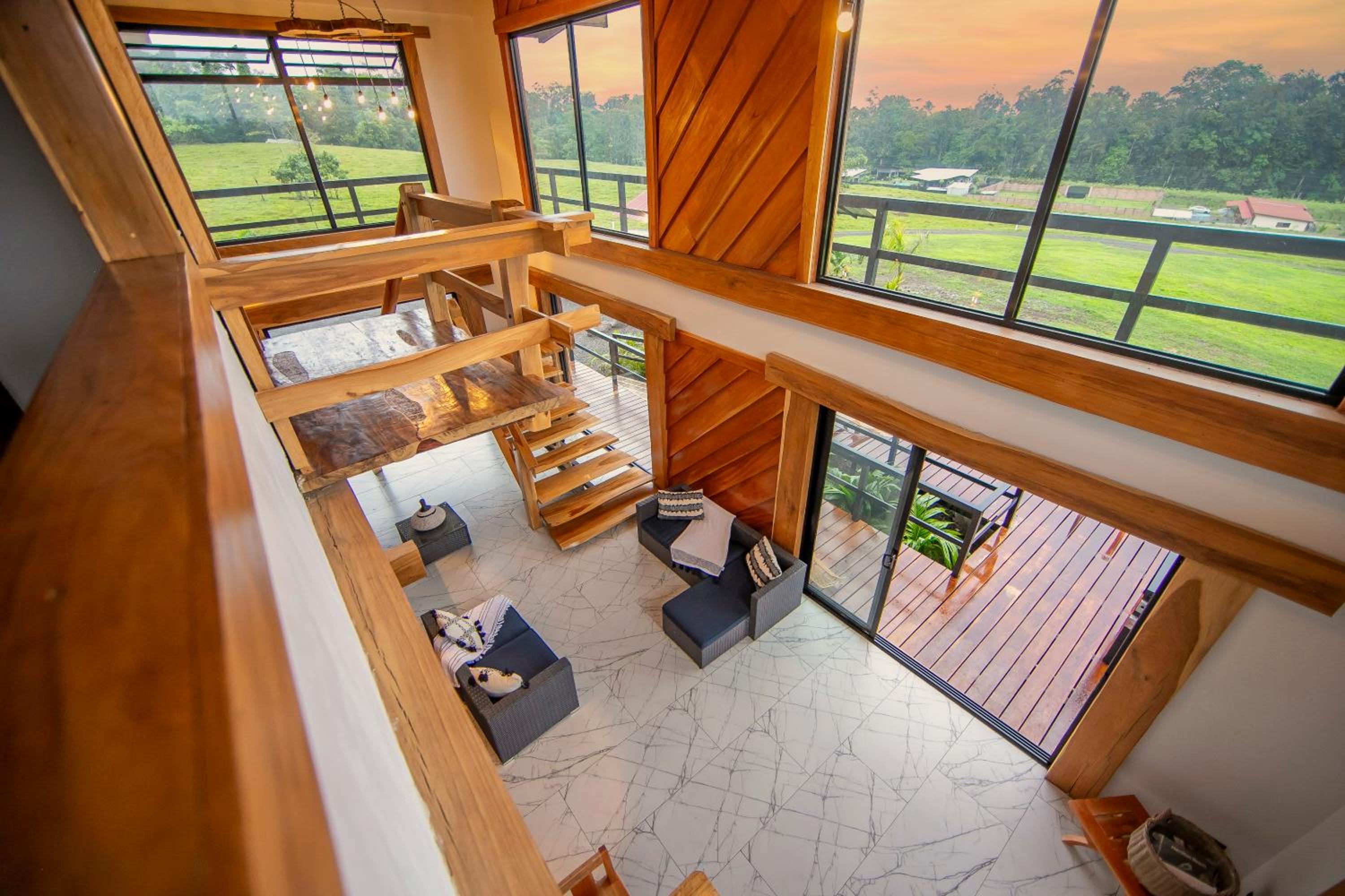 Two Volcanoes Villa Fortuna