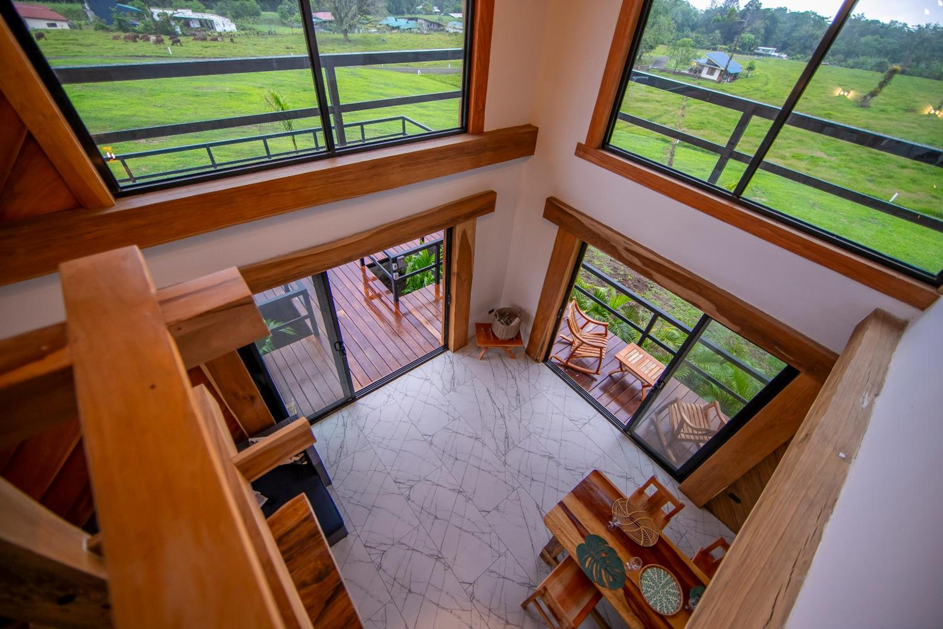Two Volcanoes Villa Fortuna