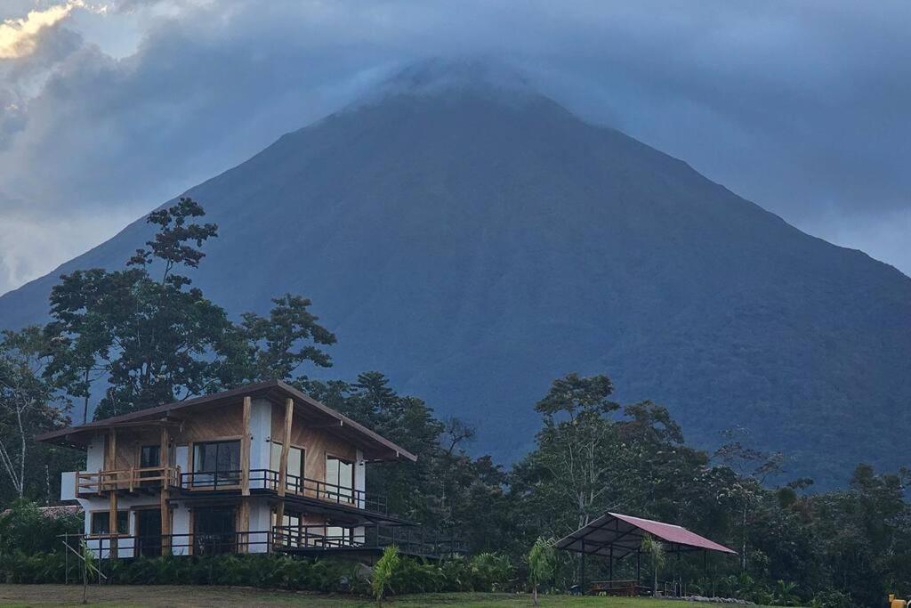 Two Volcanoes Villa Fortuna