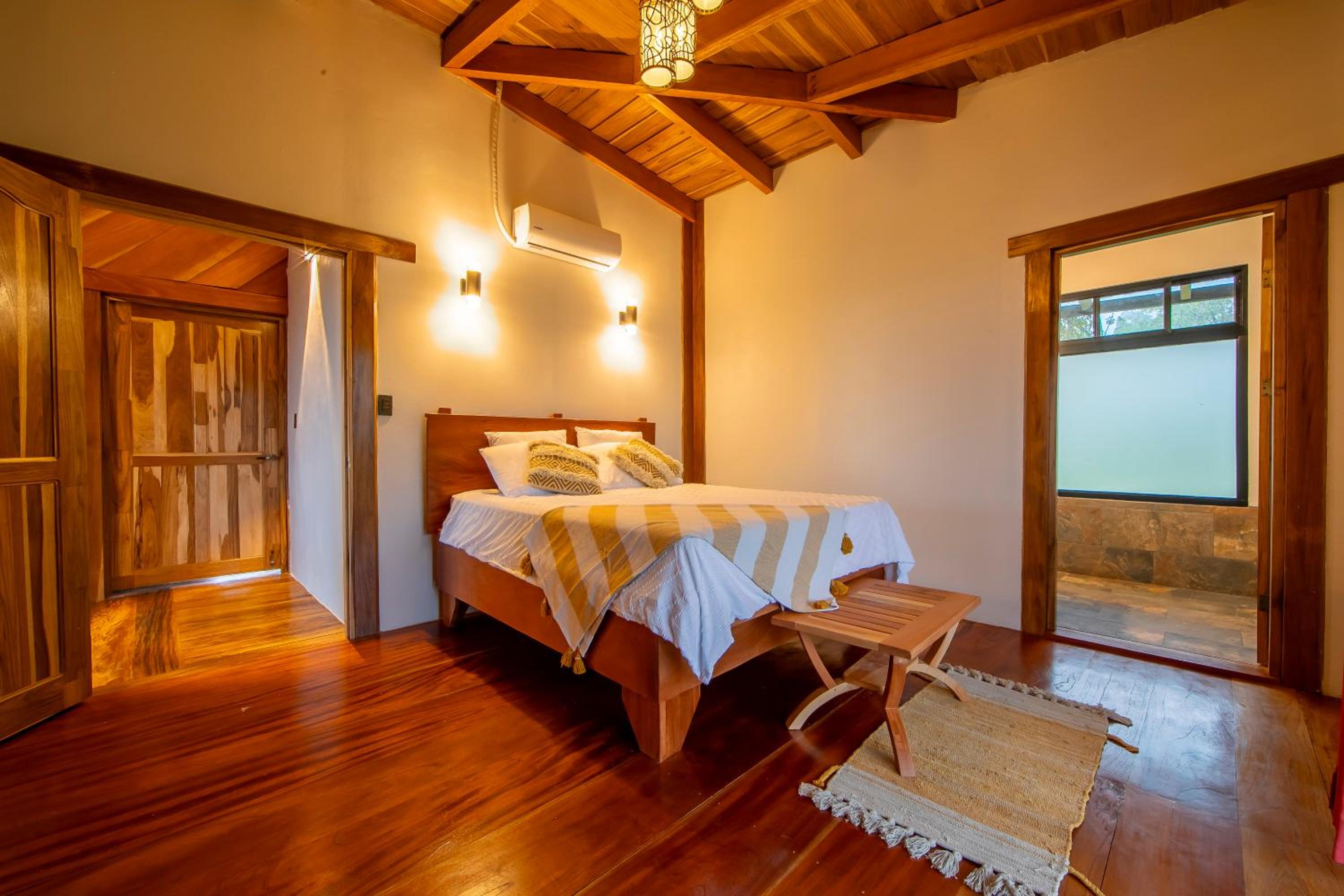 Two Volcanoes Villa Fortuna