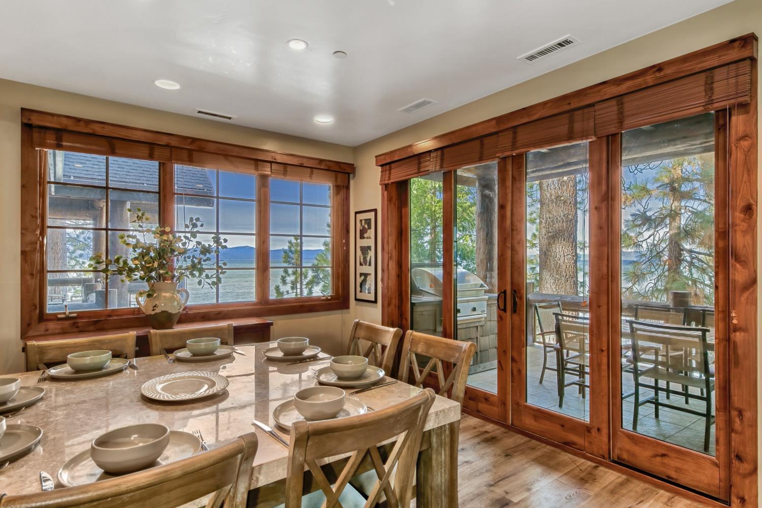 Lake Tahoe Vacations - Sierra Shores Four - Lakefront Vistas - Property Image 28