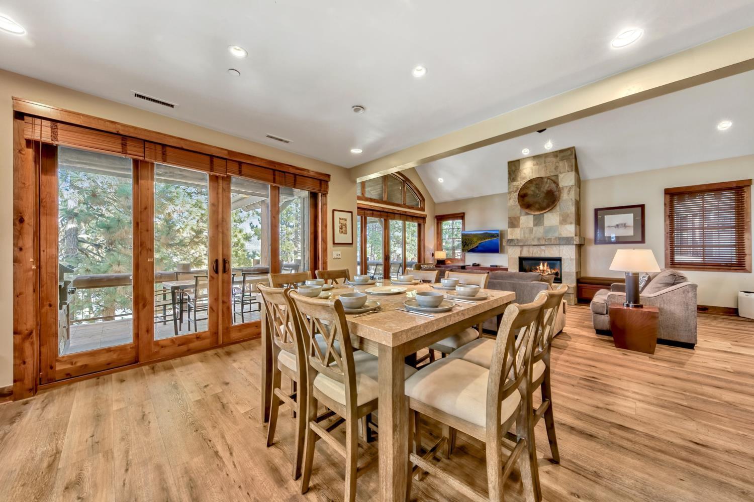Lake Tahoe Vacations - Sierra Shores Four - Lakefront Vistas - Property Image 34