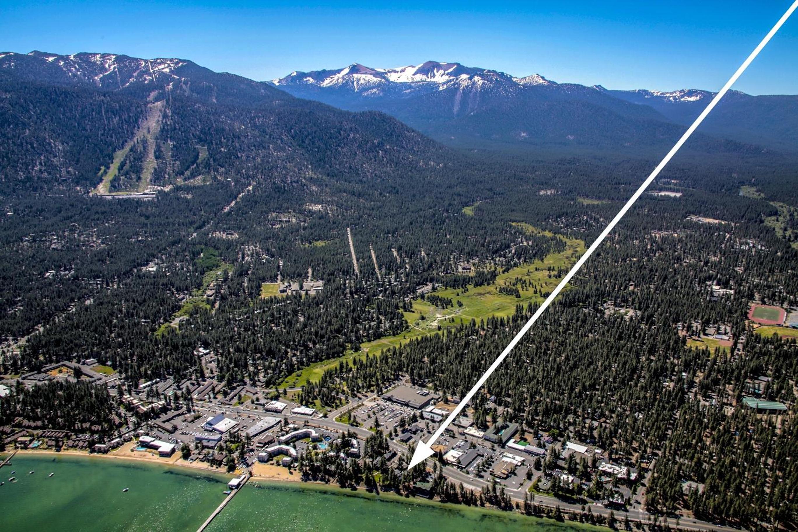 Lake Tahoe Vacations - Sierra Shores Four - Lakefront Vistas - Property Image 16