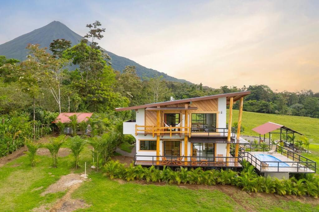 Two Volcanoes Villa Fortuna