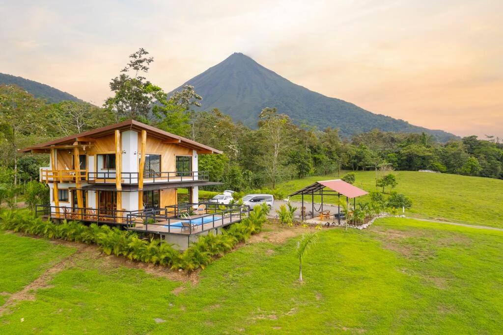 Two Volcanoes Villa Fortuna