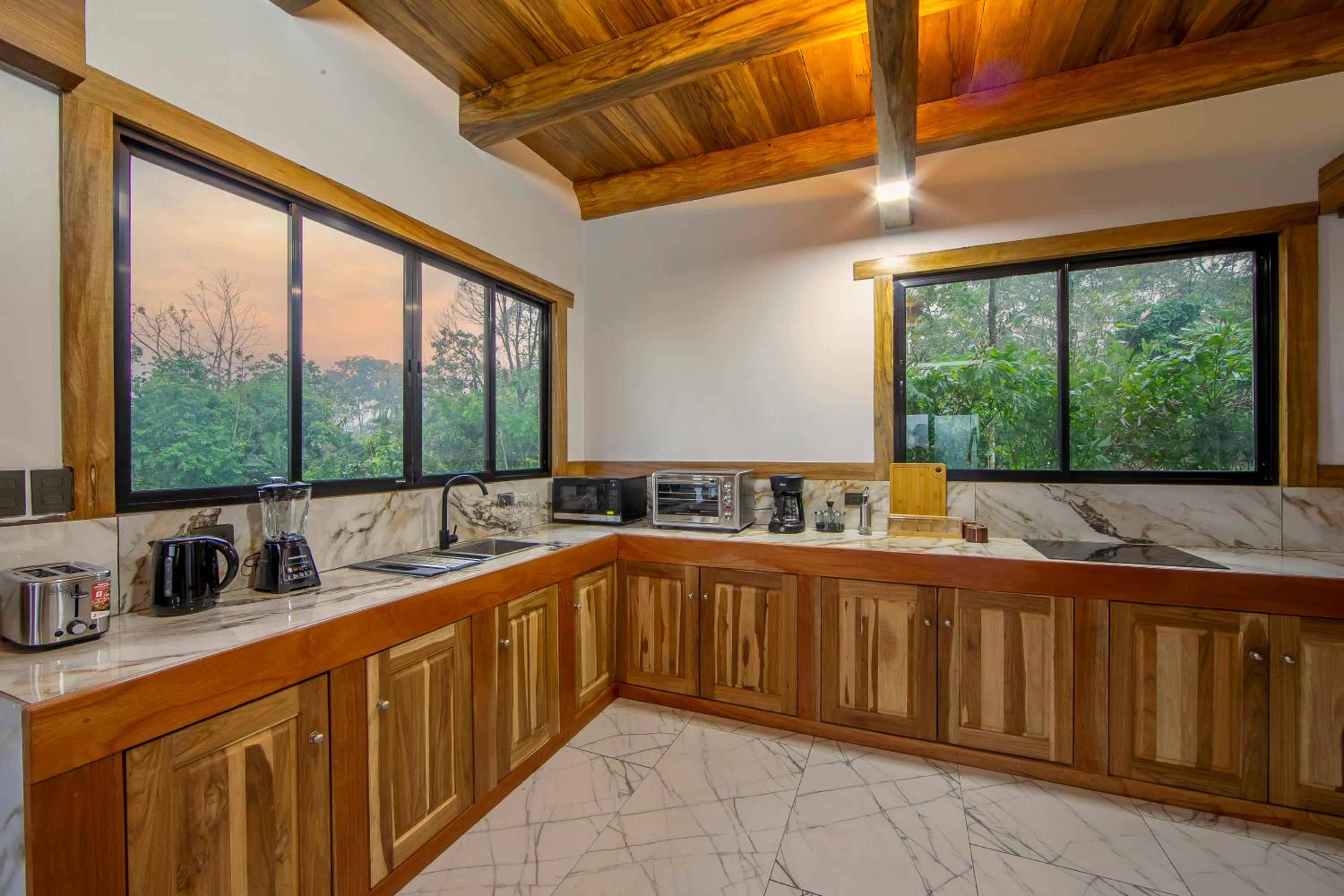 Two Volcanoes Villa Fortuna