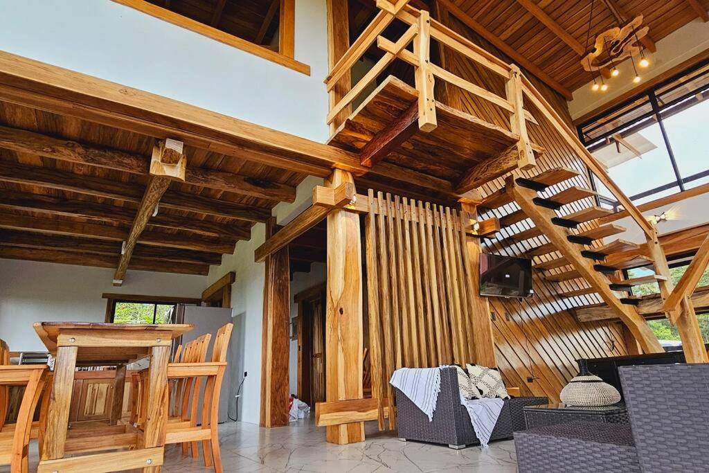 Two Volcanoes Villa Fortuna