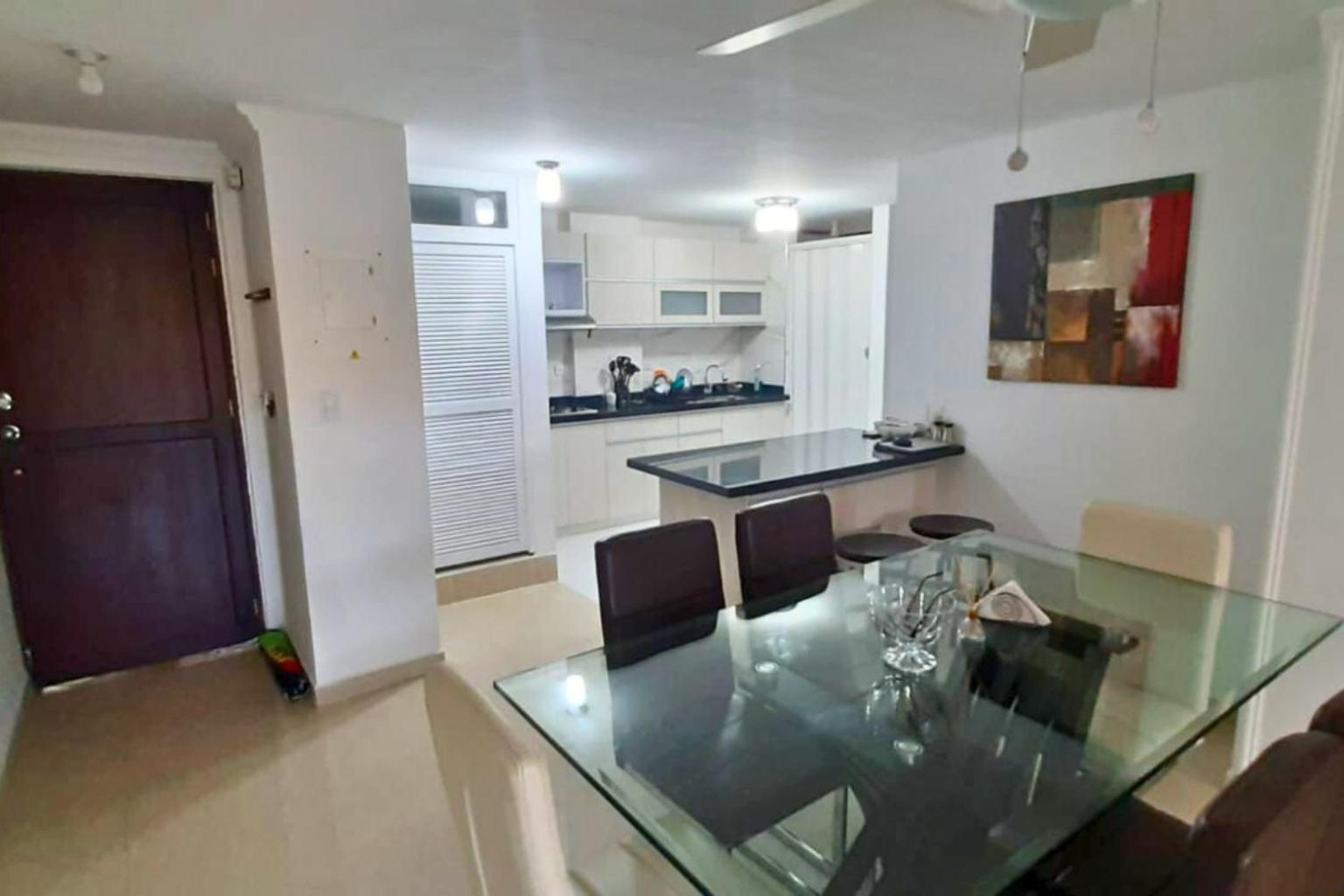 Hermoso y amplio apartamento en el centro de Santa Marta