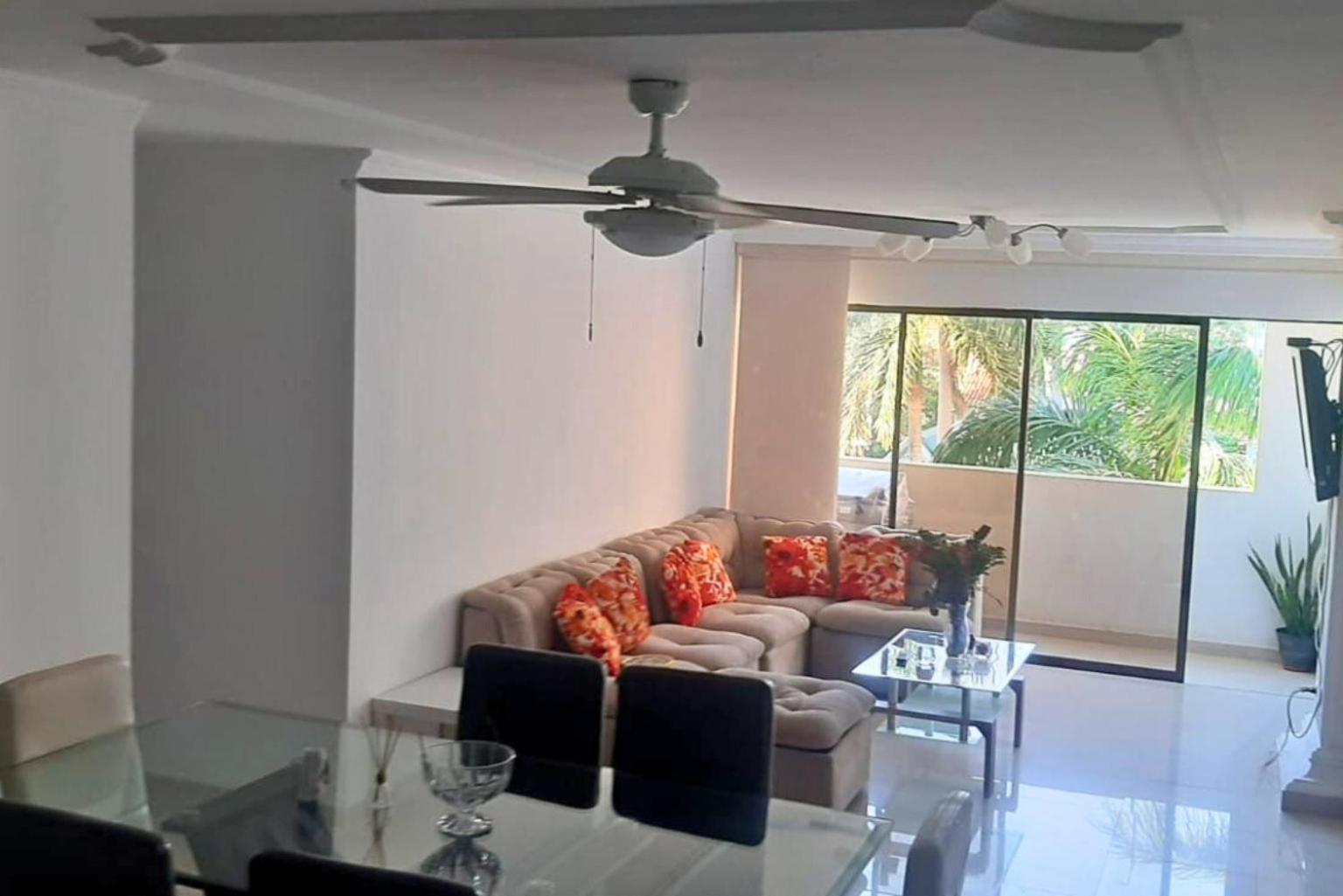 Hermoso y amplio apartamento en el centro de Santa Marta