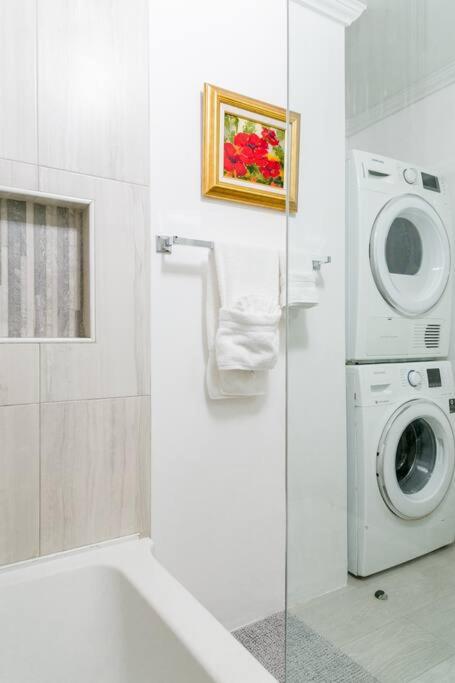 Choose To Be Happy at The Seville Apt #E3 - 2-Bedroom view 4