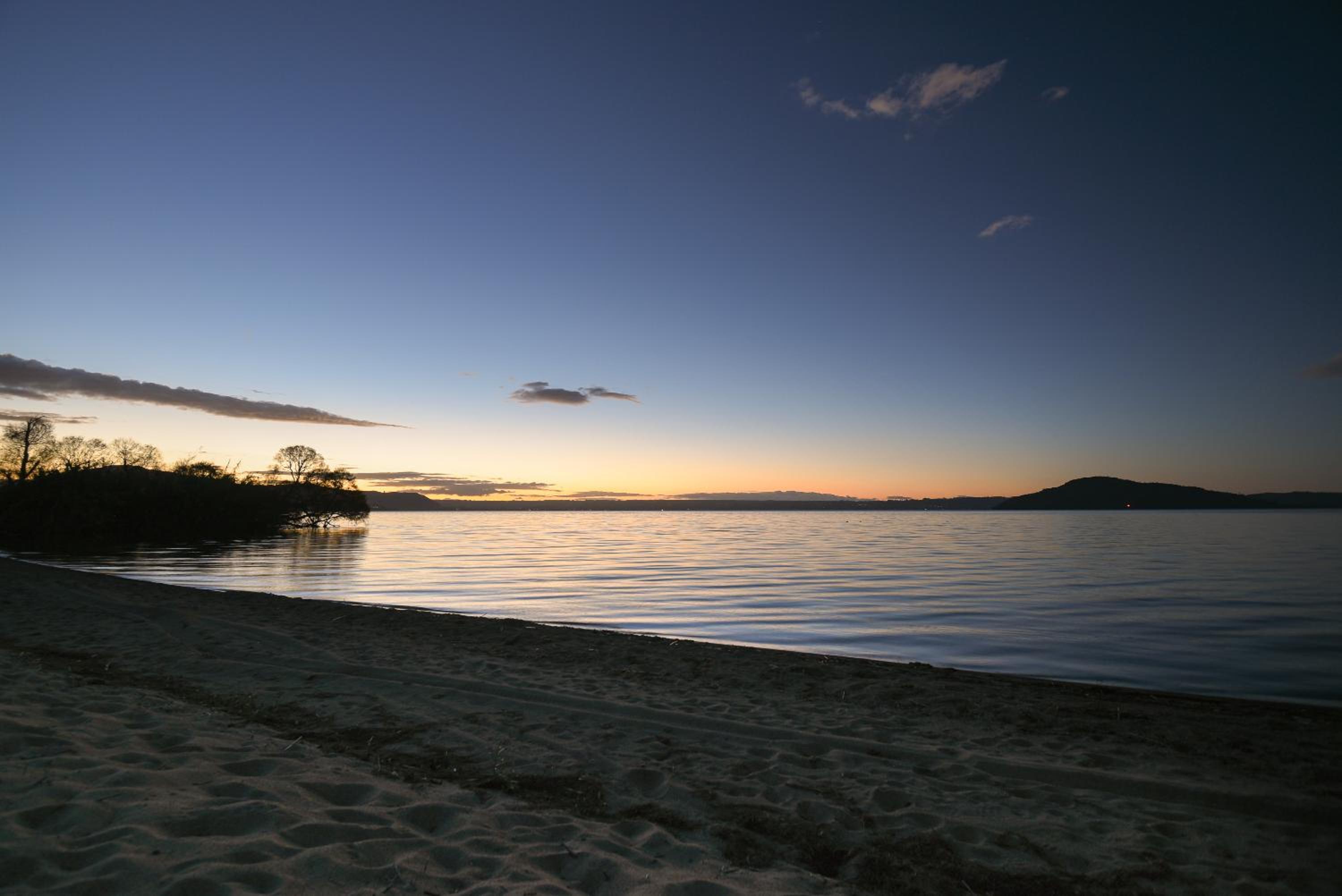 Cooper's Lakeside Cabin view 2