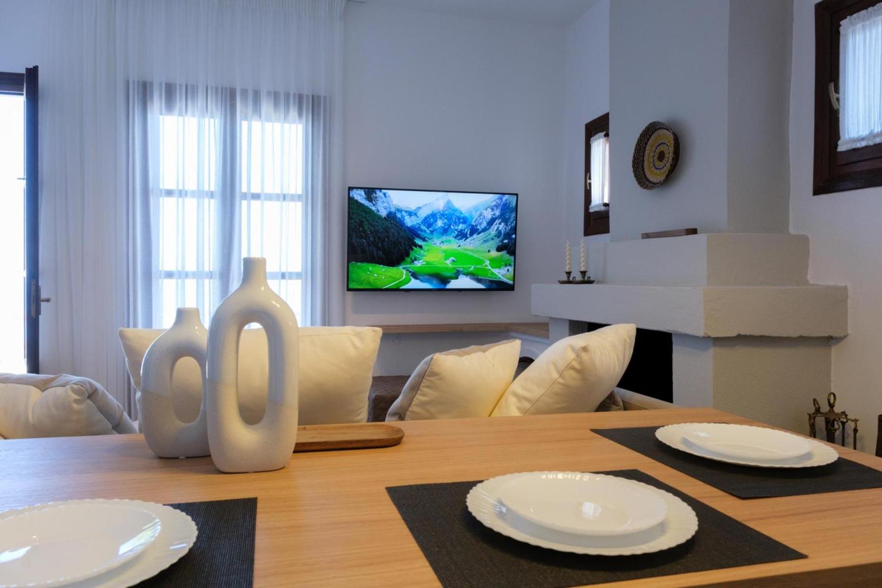 Hideaway in Damouchari with private access to sea ANNA's HORIZON