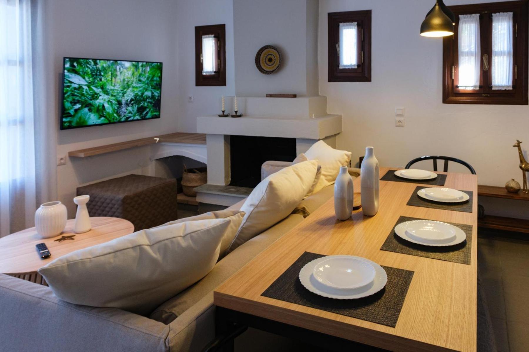 Hideaway in Damouchari with private access to sea ANNA's HORIZON