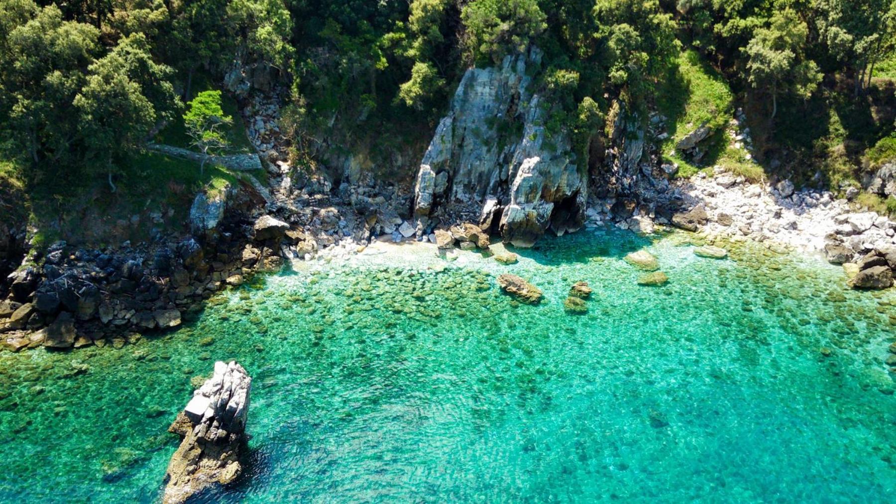Hideaway in Damouchari with private access to sea ANNA's HORIZON