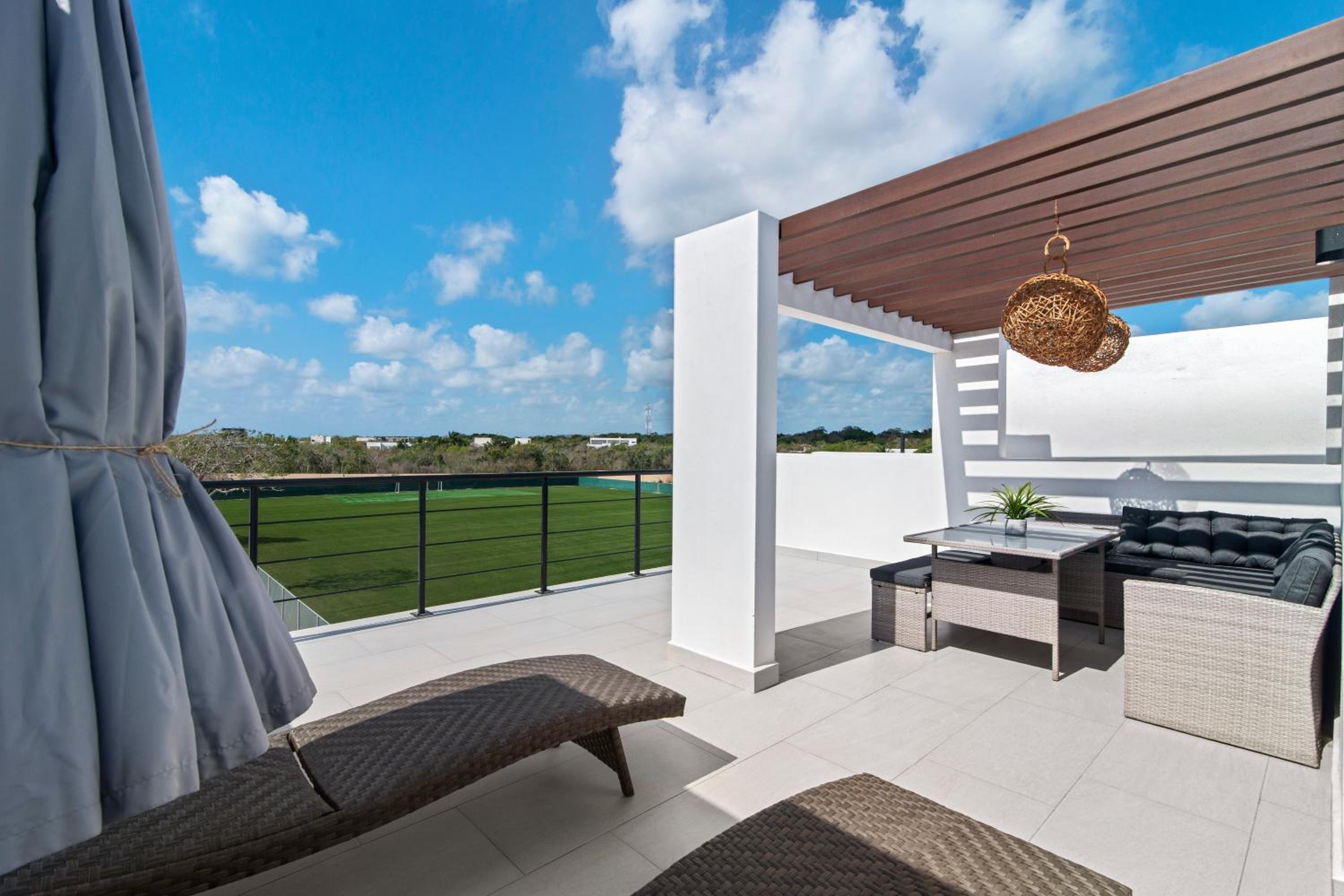 balance & terrace