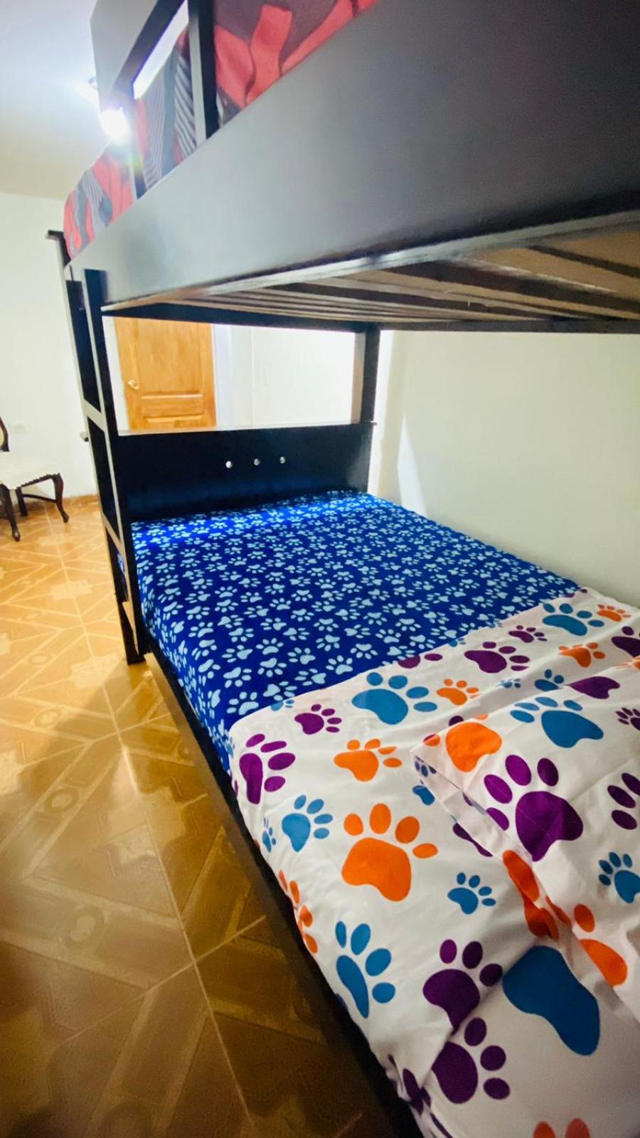 Casa Confortable 2 habitaciones, pateo , parqueadero