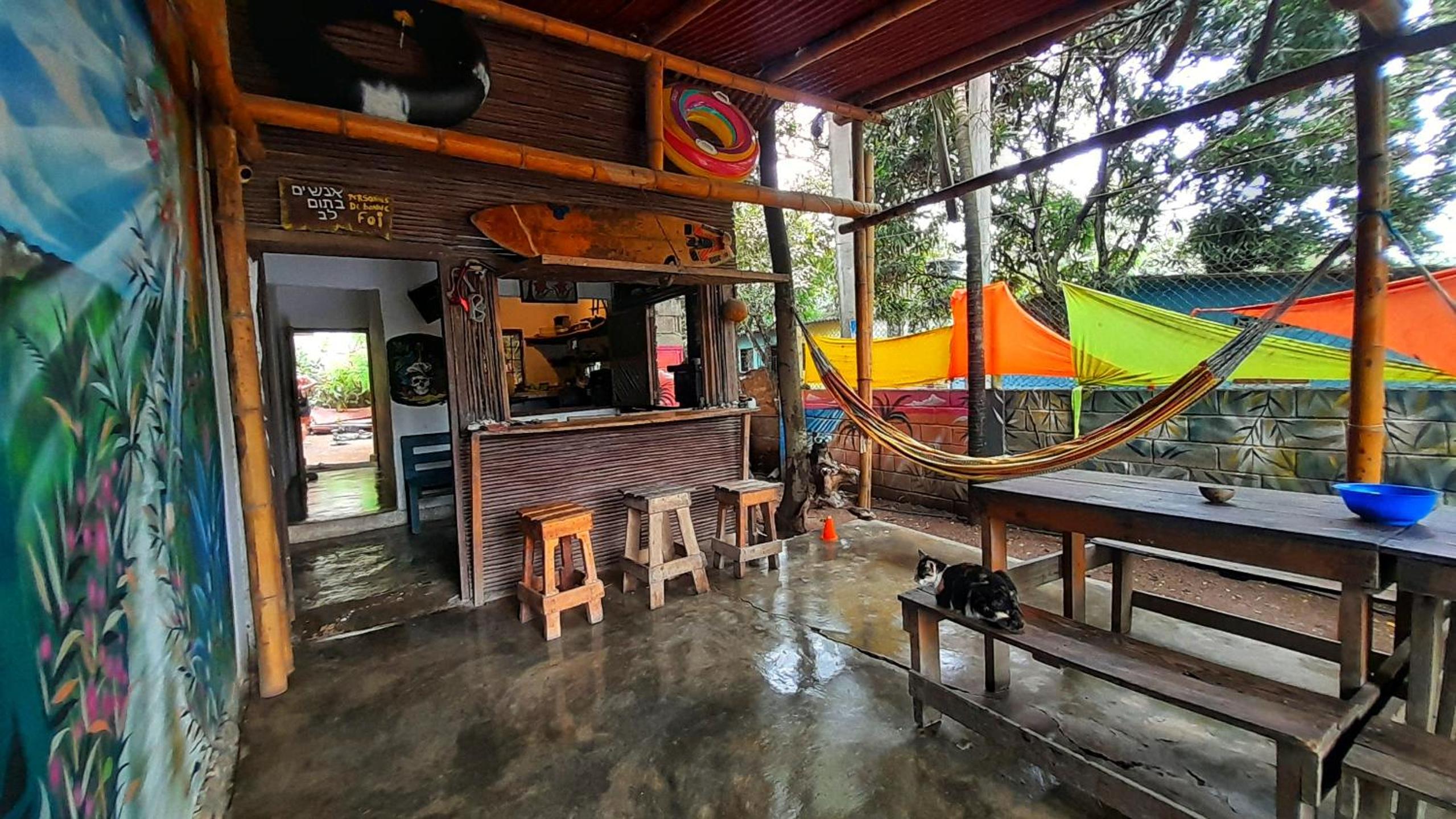 LA PIRATA Casa Hostel