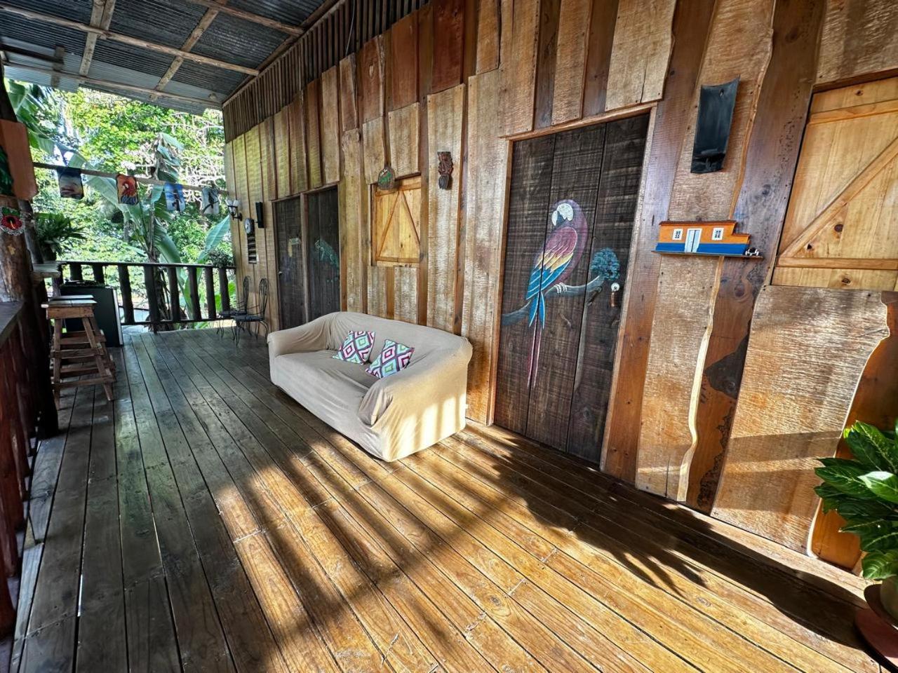 Hostel Rústico MarAbi