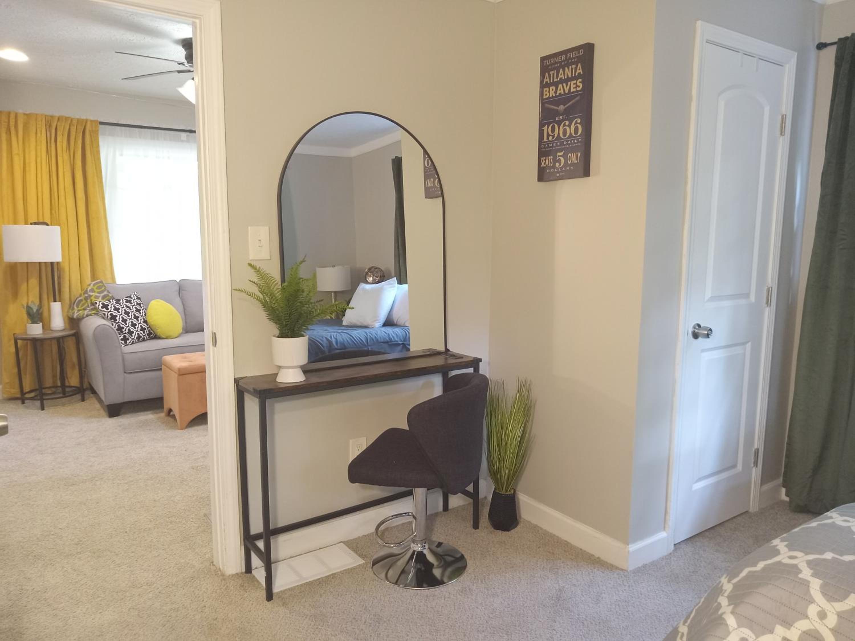 Atlanta Vacations - The Bungalow at Third Ave - Single Family Home - Property Image 3