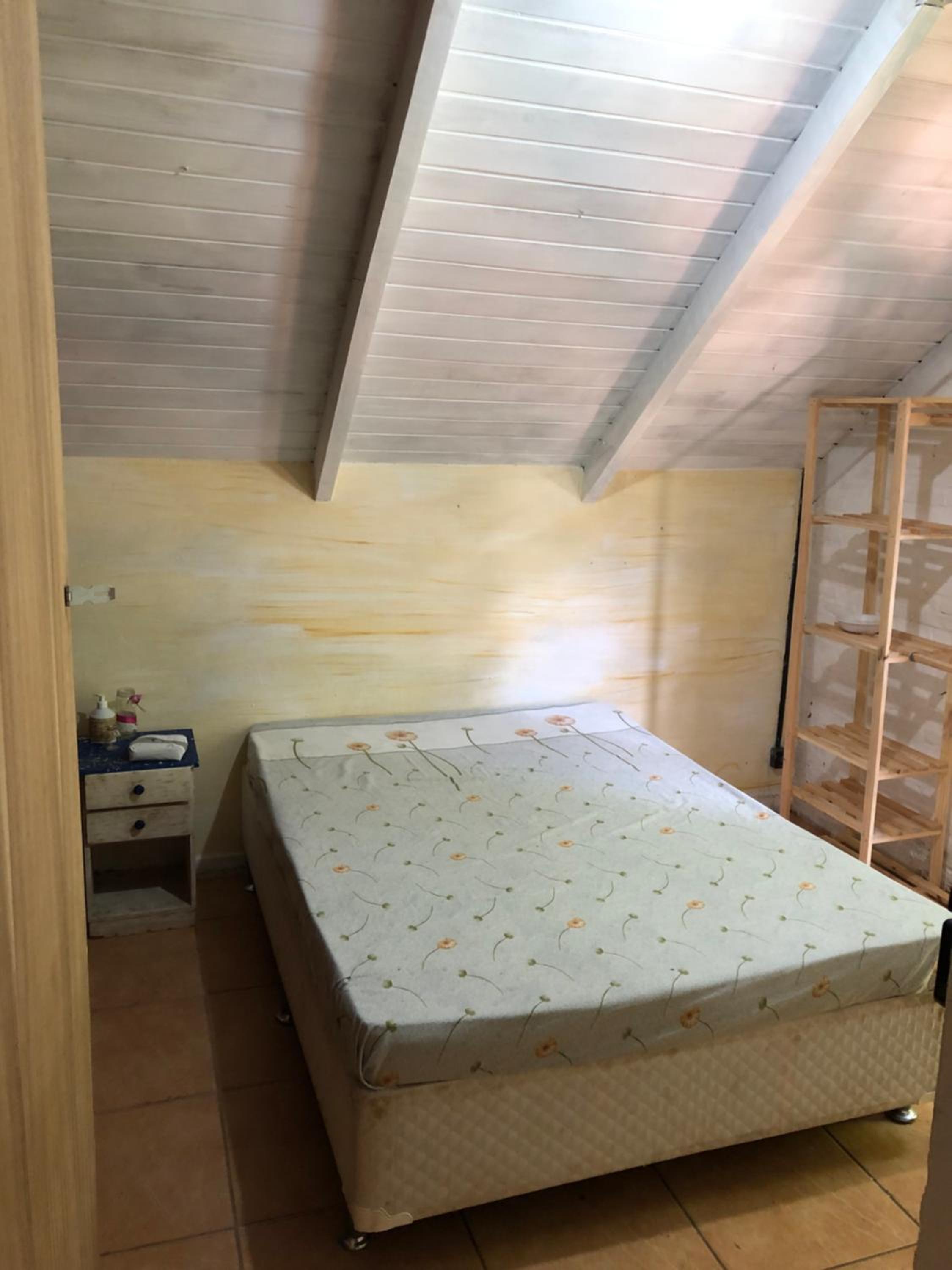 Quarto com banheiro privativo Cambury