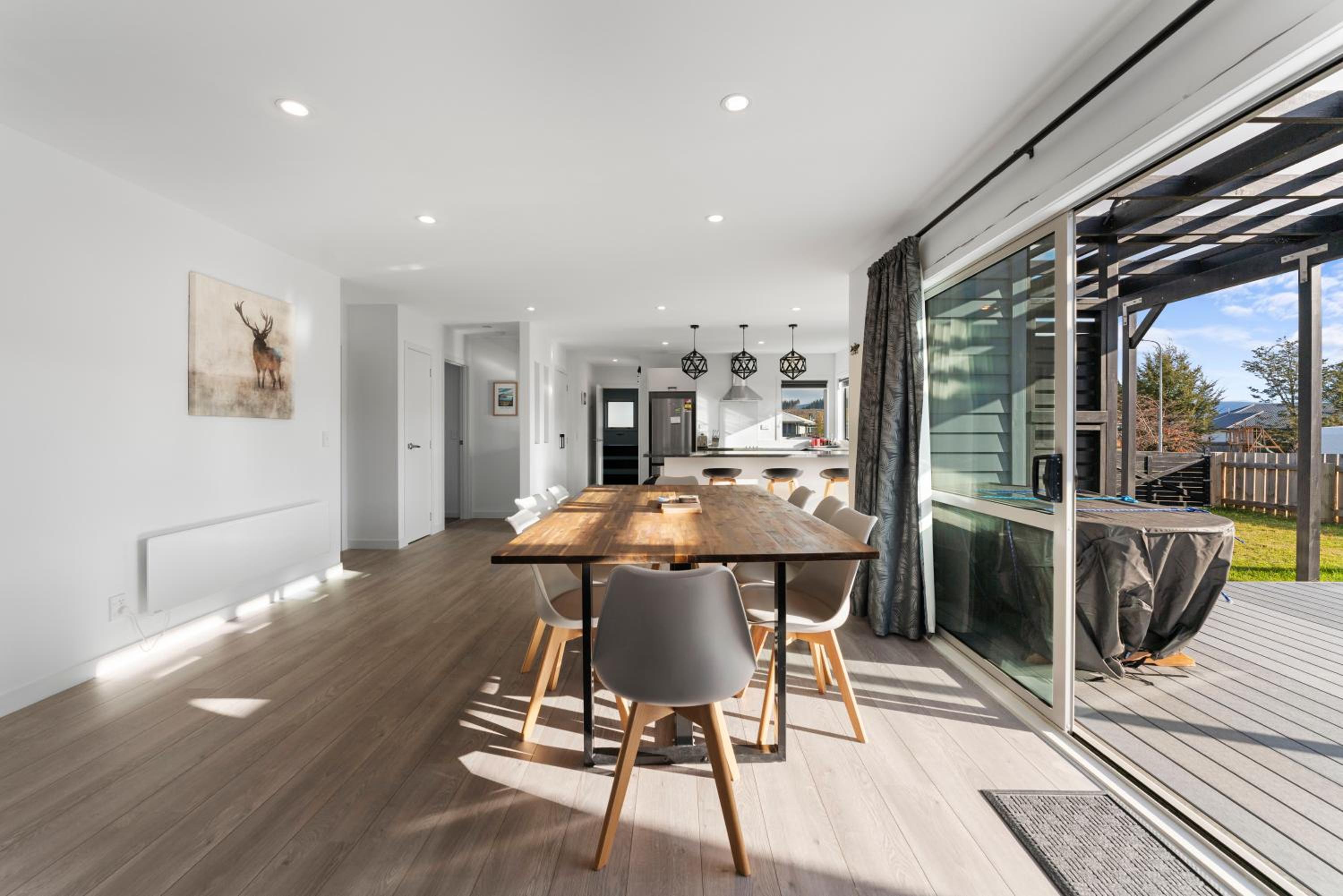 Motuoapa Getaway - Lake Taupo Holiday Home