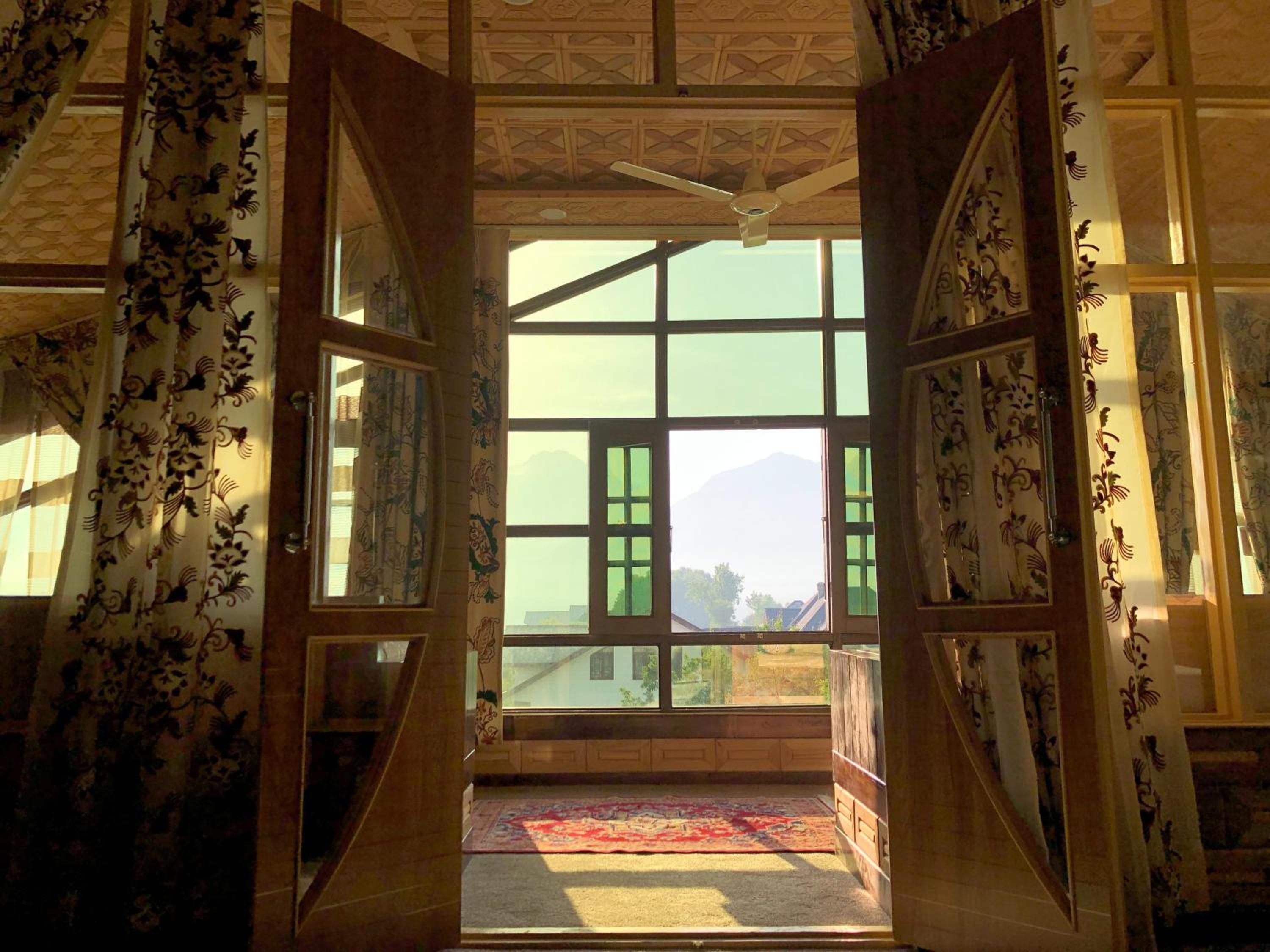 Kashmir Aikyam House