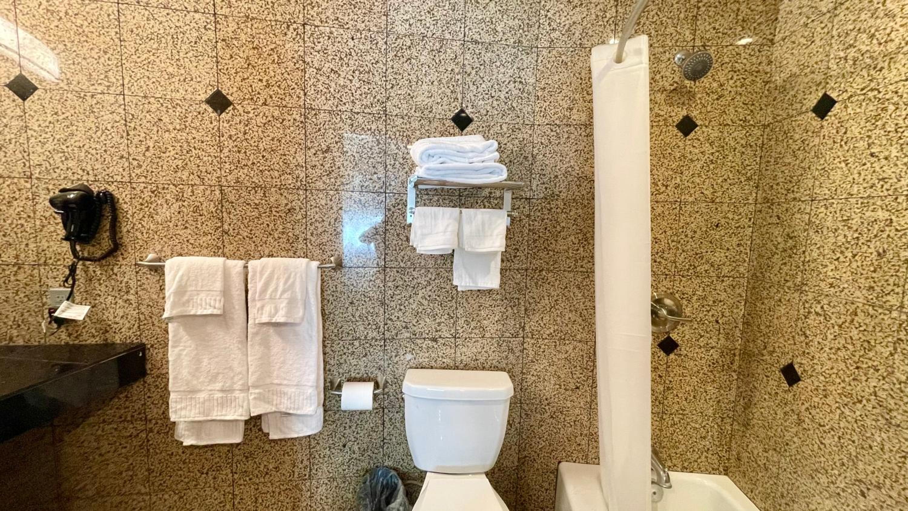 Quintessence ApartHotel