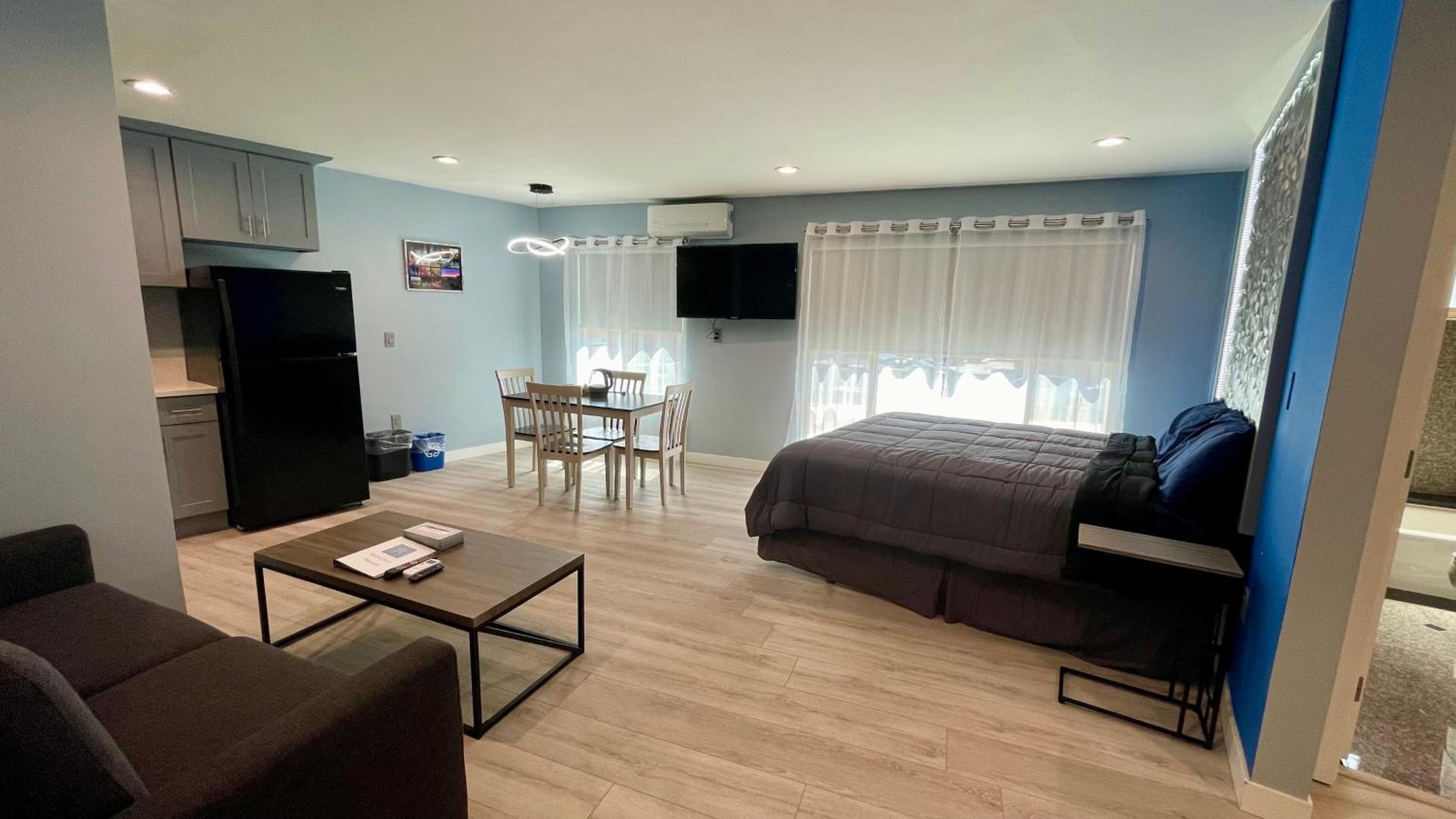 Quintessence ApartHotel