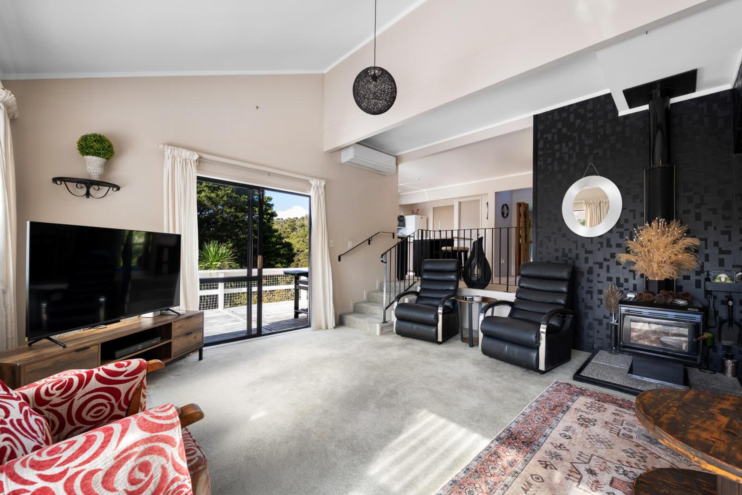 Kings Summer House - Paihia Holiday Home