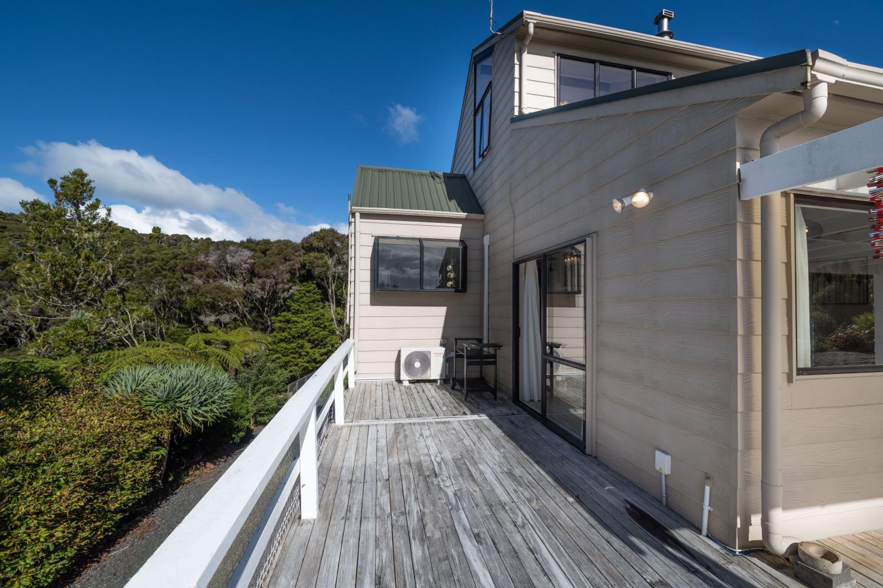 Kings Summer House - Paihia Holiday Home