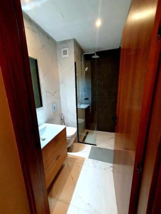 Luxueux Studio avec jacuzzi et salle de sport