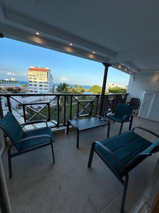 Lujoso apartamento con vistas al mar y excelente ubicación en San Andrés