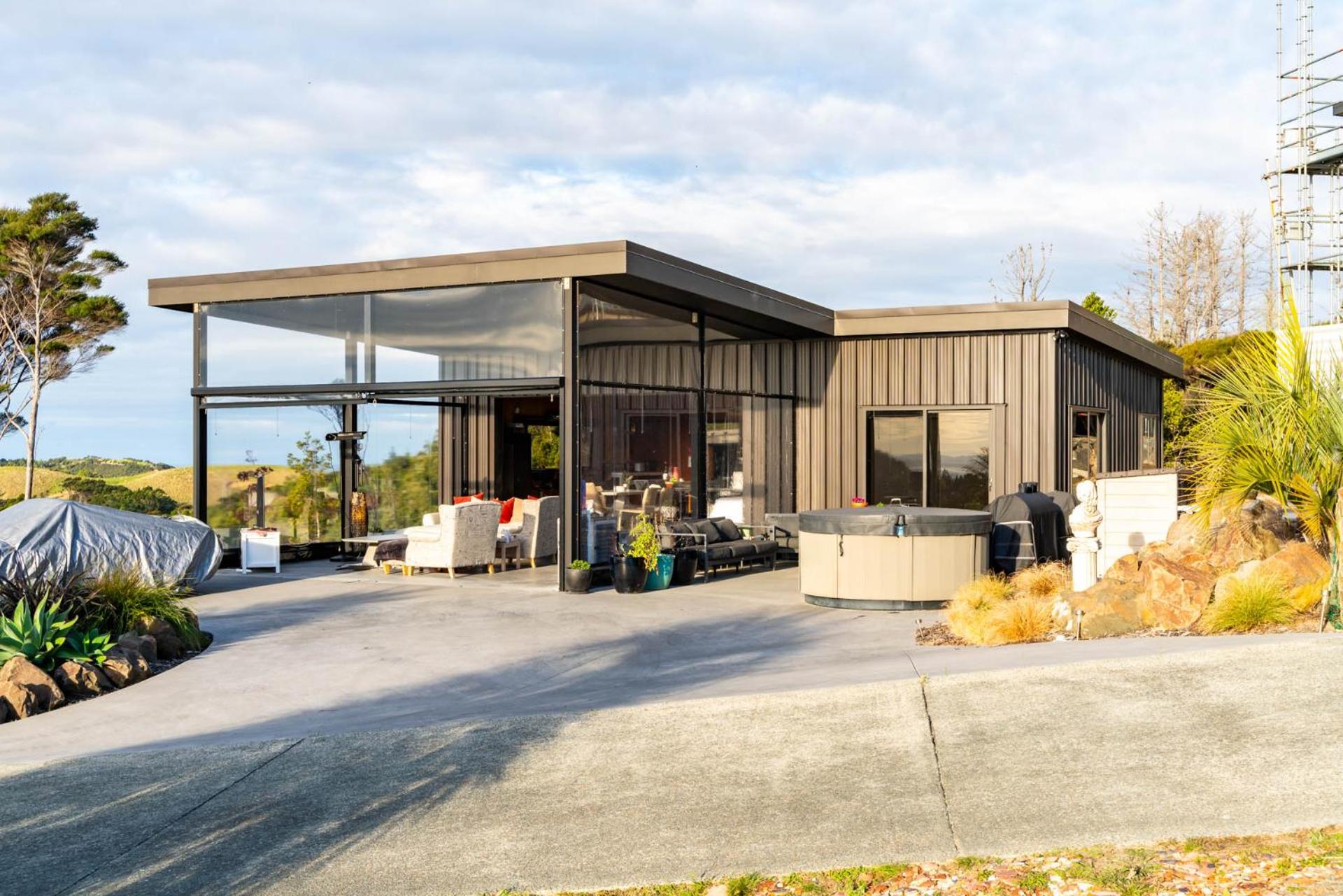 The Cove Retreat - Mangawhai Holiday Home