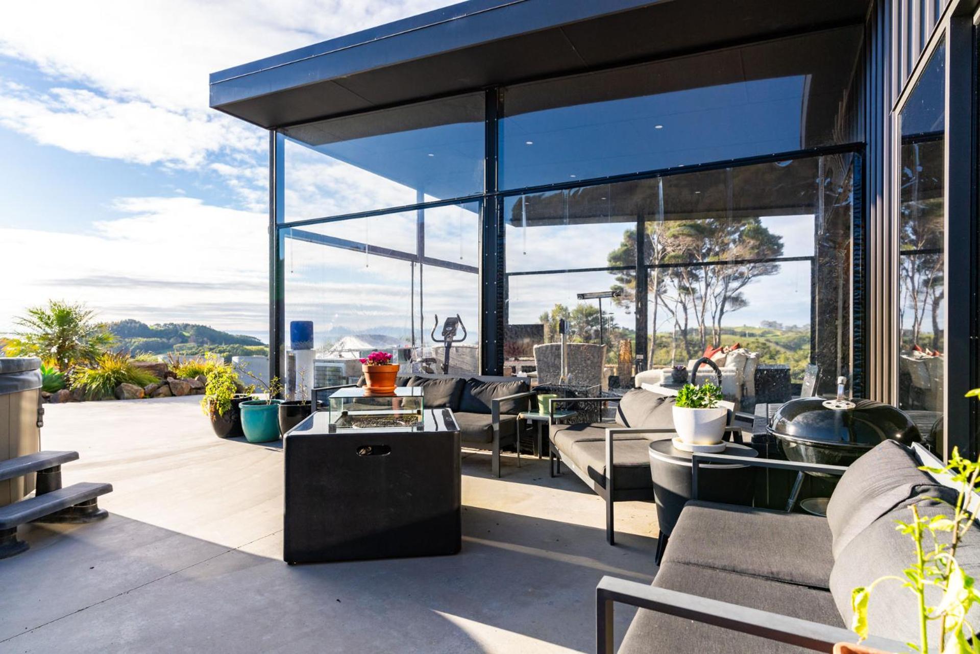The Cove Retreat - Mangawhai Holiday Home