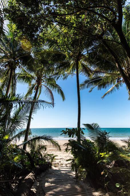 Port Douglas Mirage Villa 433 - Beachfront