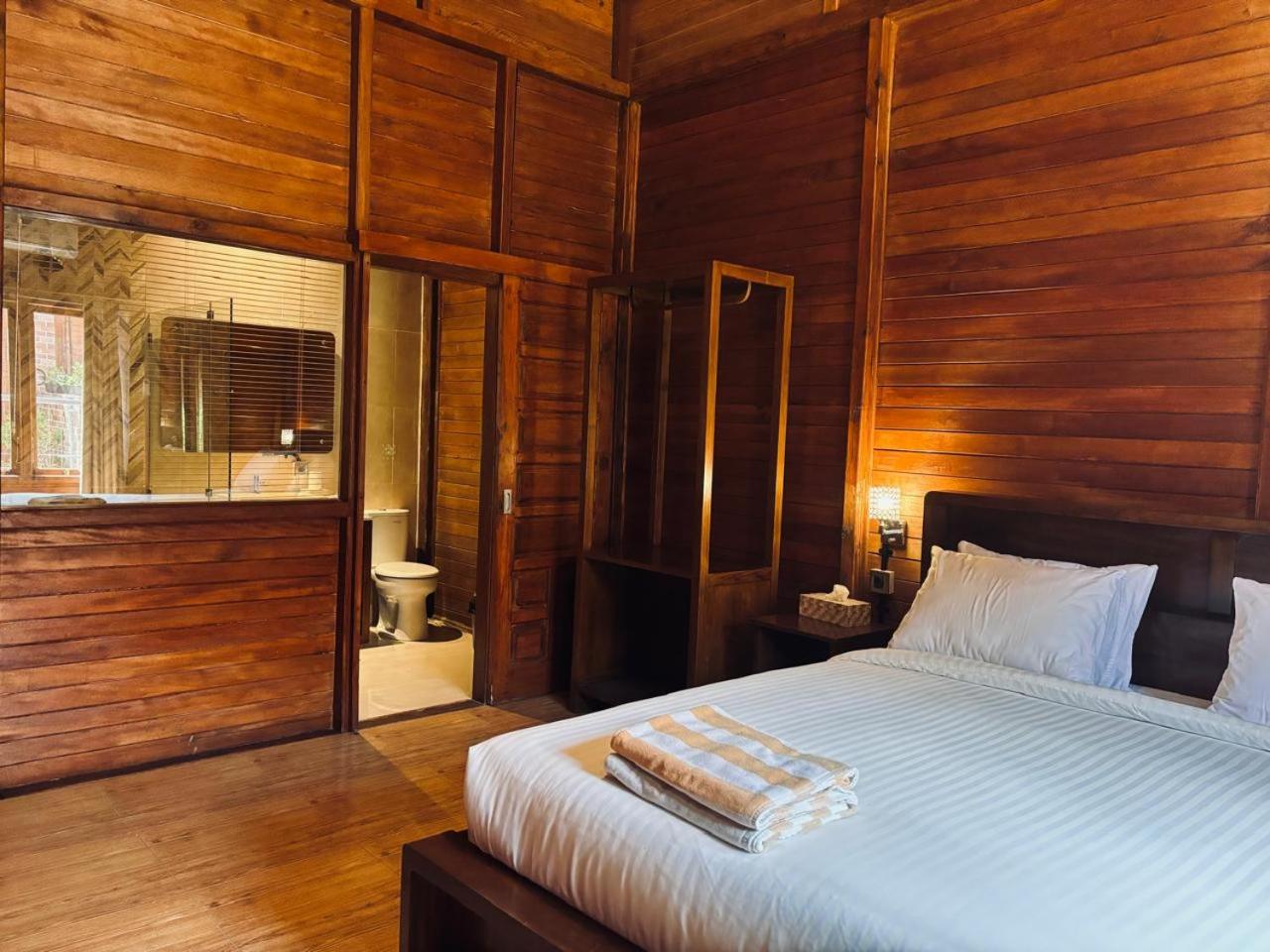 Uli Wood Villa, Jimbaran BALI - near GWK