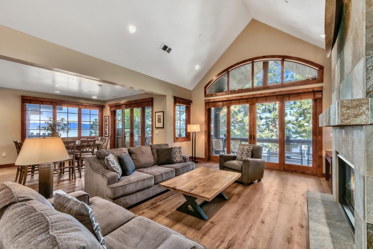 Lake Tahoe Vacations - Sierra Shores Four - Lakefront Vistas - Property Image 26