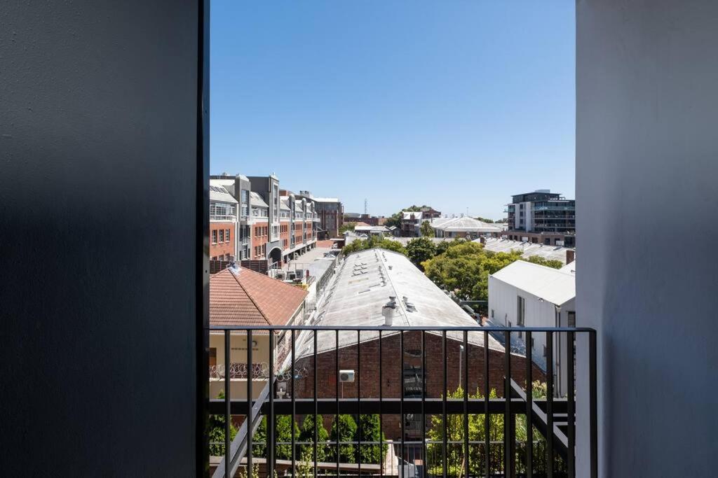 302 The Signature in Cape Town