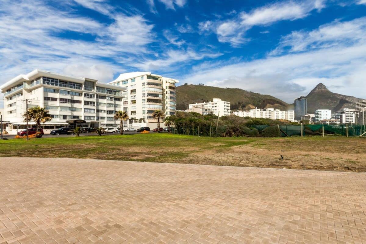 203 Marvol On Hall Sea Point view 4