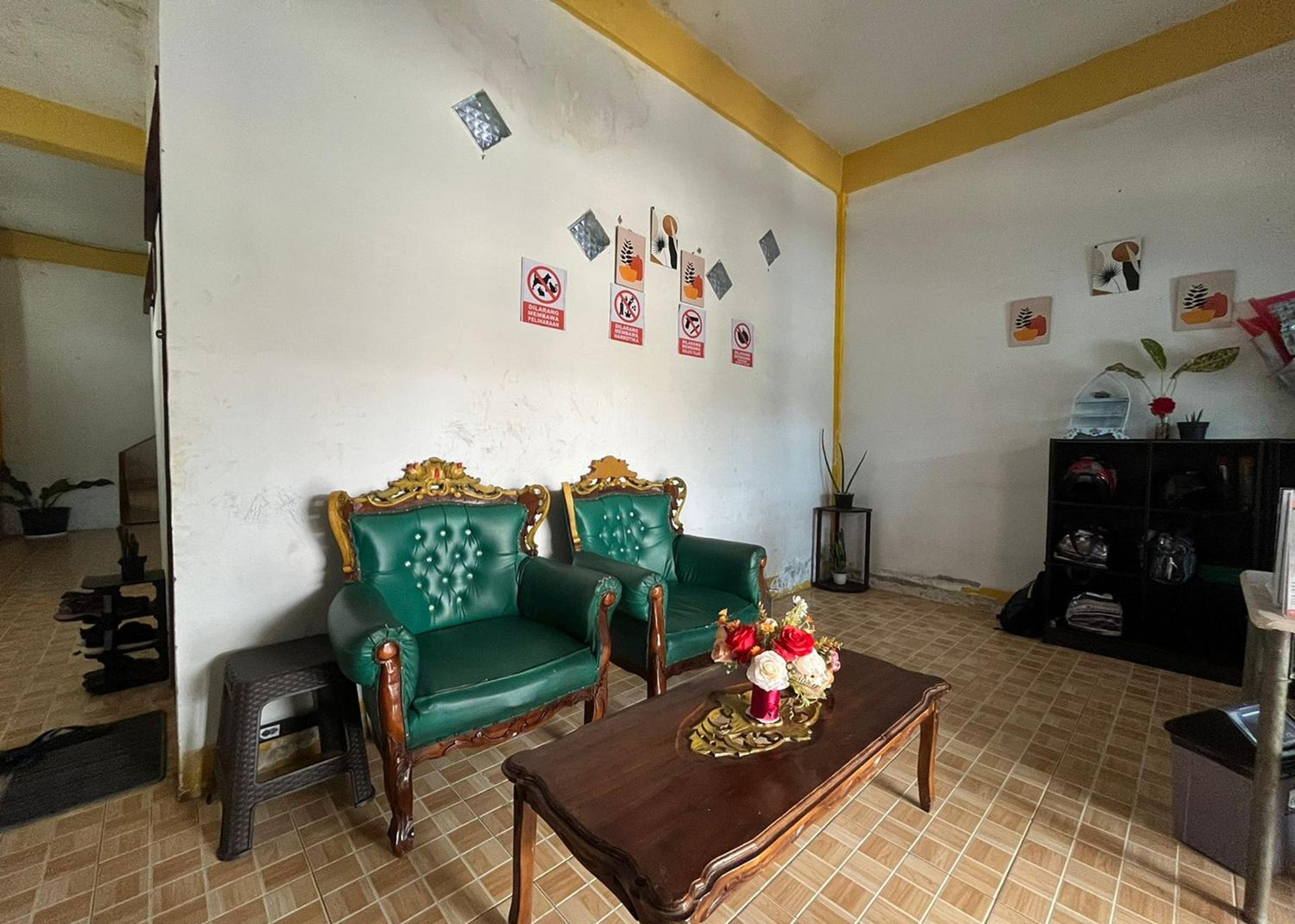 Steze Guesthouse Syariah Talang Banjar