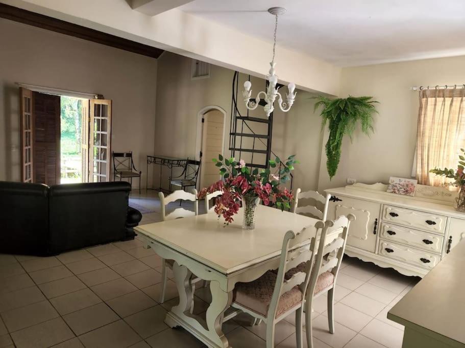 Casa de Campo - Chácara em Curitiba Santa Felicidade