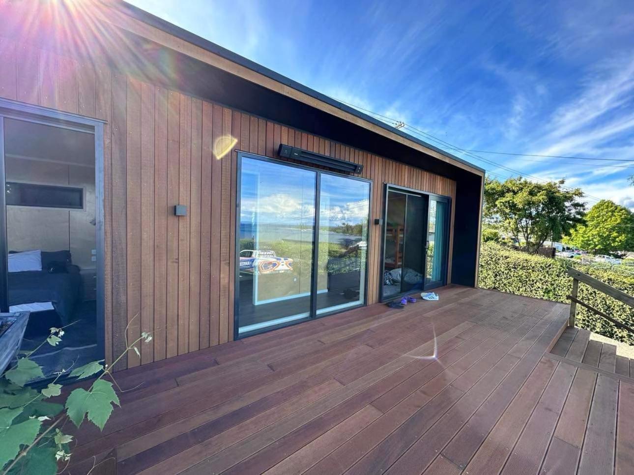 Henley - Omori Holiday Home view 2