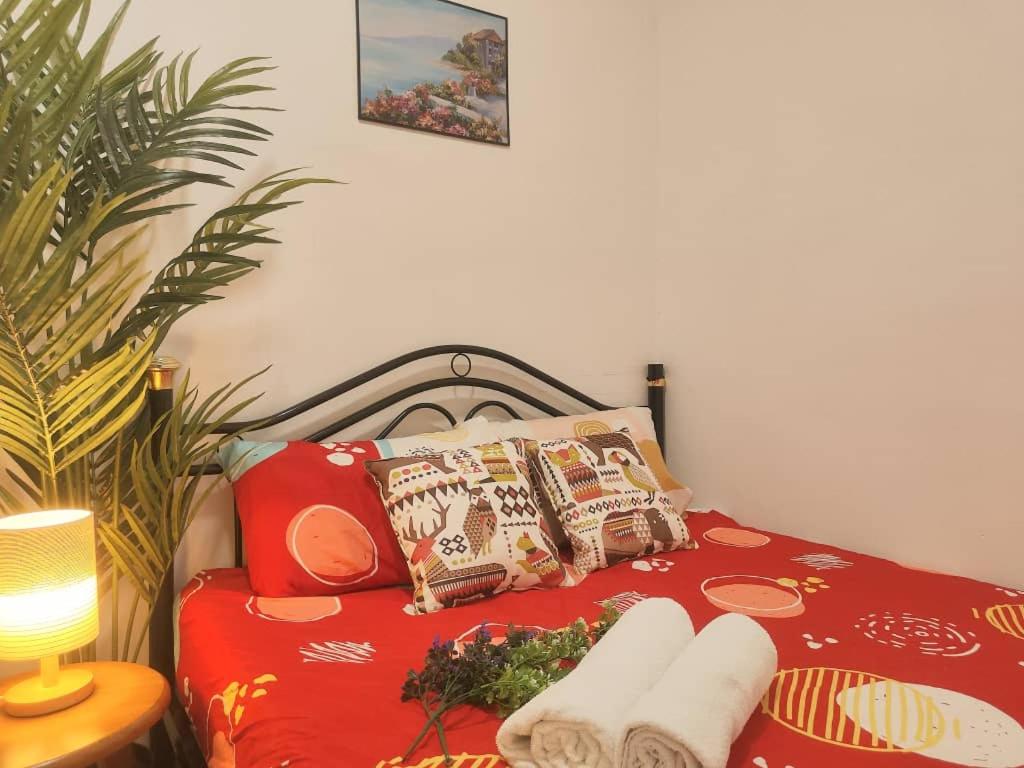 3mins to Ikea Toppen Tebrau johor bahru 4 to 14 pax double storey