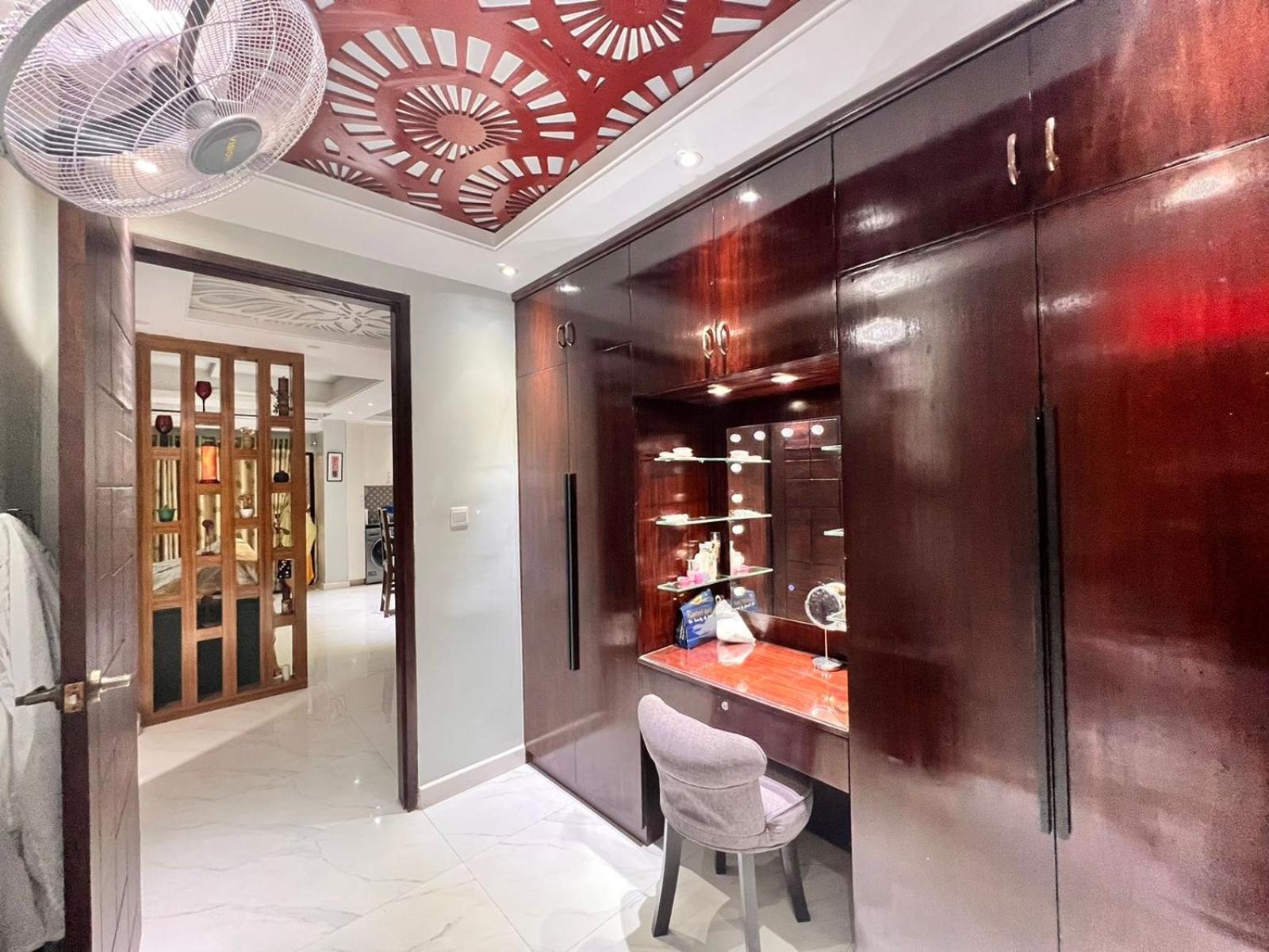 Luxury Westernstyle OpenConcept